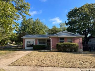 Main picture of 3301 Lake Travis Ave