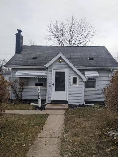 Main picture of 5956 Robindale Ave