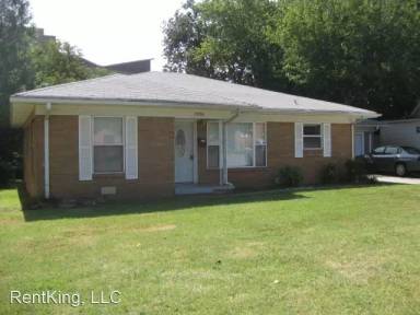 Main picture of 1206 Classen Blvd