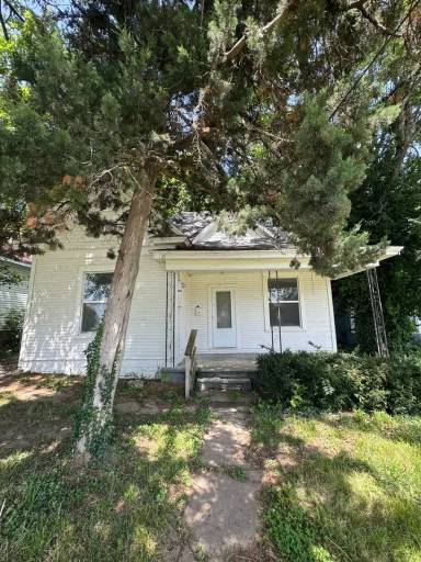 Main picture of 934 N National Ave