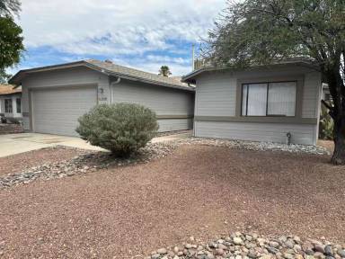 Main picture of 2540 W Falbrook Way