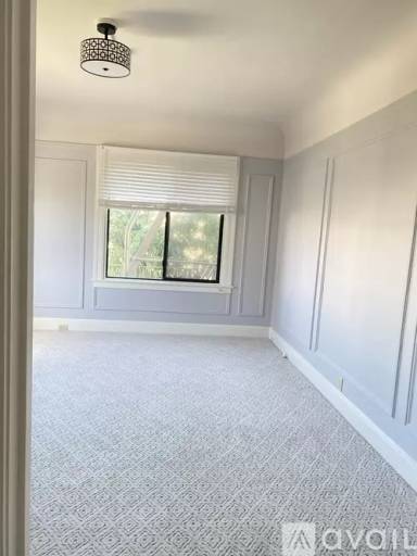 Main picture of 3360 Scott St