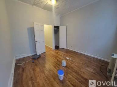 Main picture of 130 Melrose St