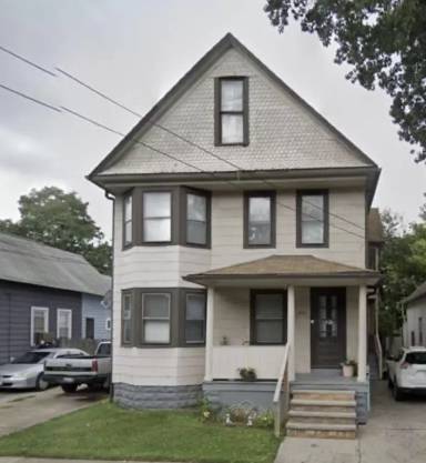 Main picture of 3656 E 63rd St