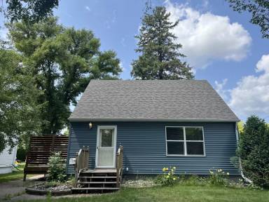 Main picture of 1626 10th St N