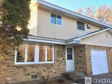 Main picture of 8007 4th Ave
