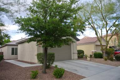 Main picture of 2912 Dowitcher Ave