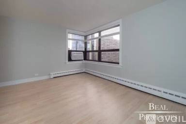 Main picture of Wellington Place Apartments