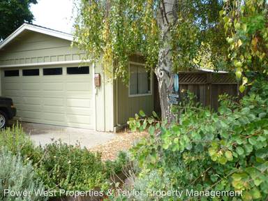 Main picture of 709 Sunset Dr