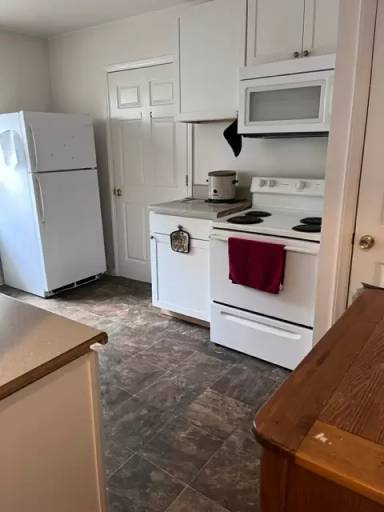 Main picture of 1220 S Roxboro St