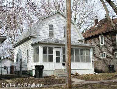Main picture of 1410 W 2nd St