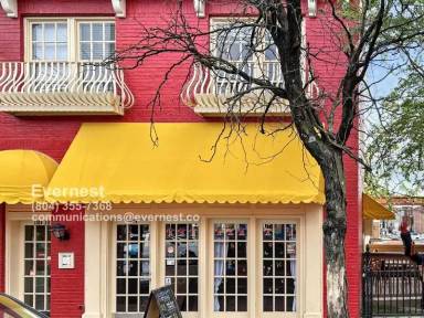 Main picture of 1309 W Main St