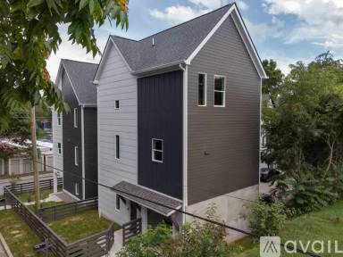 Main picture of 92 Baker Ave