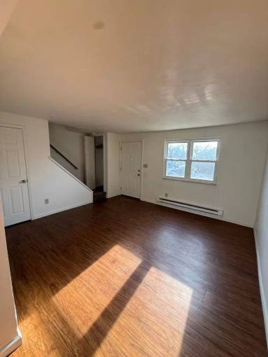 Main picture of 529 Birch Way