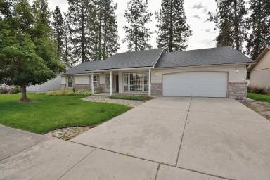 Main picture of 500 E Sand Wedge Dr