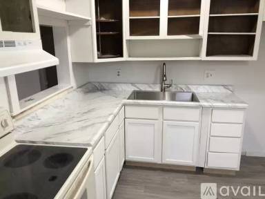 Main picture of 1501 Michigan St