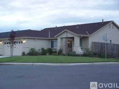 Main picture of 801 Carpenter Pl