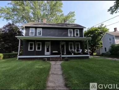 Main picture of 48 Ryan Rd