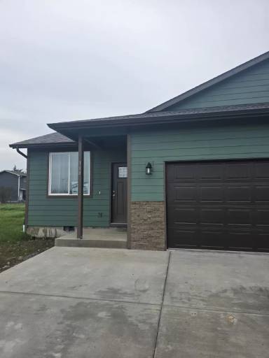 Main picture of Clover St, 388 - 390 - 388