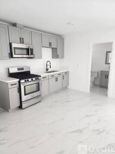 Main picture of 67810 Alameda Dr