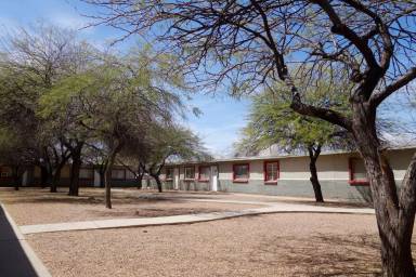 Main picture of 3035 N Los Altos Ave
