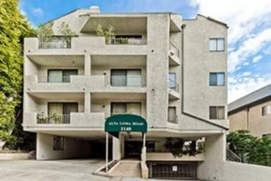 Main picture of 1140 Alta Loma Rd