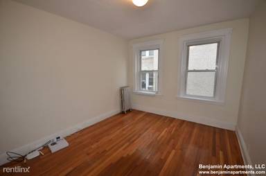 Main picture of 25 Walbridge St Apartments