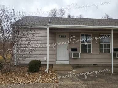 Main picture of 1900 W 10th St