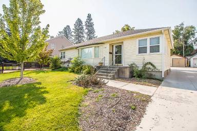 Main picture of 1009 W 29th Ave