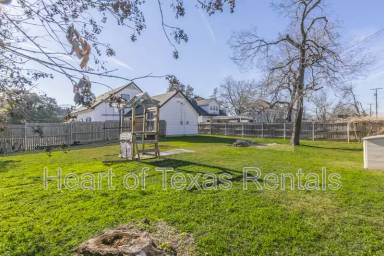 Main picture of 2401 Colcord Ave