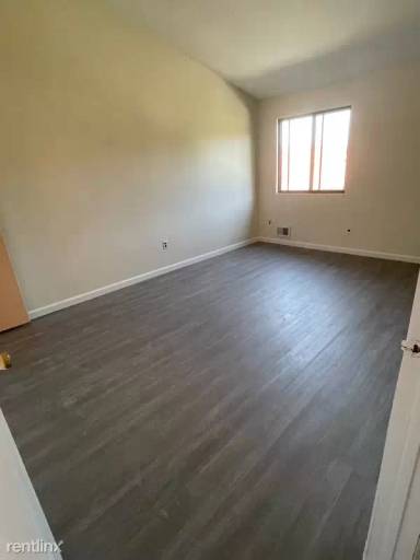 Main picture of 146 Parkview Loop