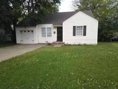 Main picture of 825 N Florence Pl