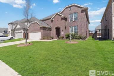 Main picture of 566 Westwood Way Dr