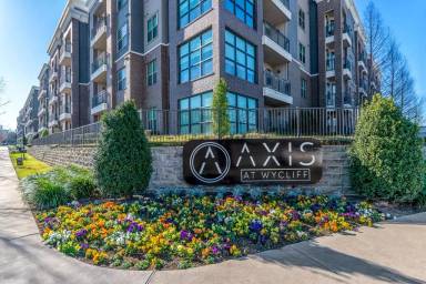 Main picture of Axis at Wycliff