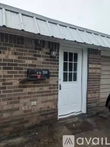 Main picture of 7081 Terrell St
