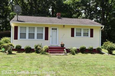 Main picture of 2190 Airport Rd