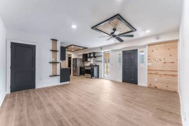 Main picture of 15316 E Highway 12