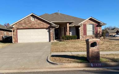 Main picture of 1820 Meadow Run Dr