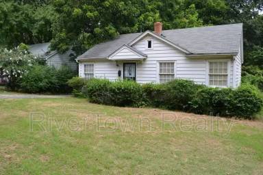 Main picture of 3760 Barron Ave