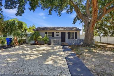 Main picture of 2519 39th Ave N
