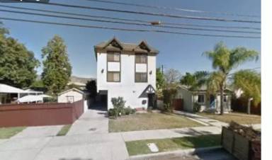 Main picture of 1519 Lake St