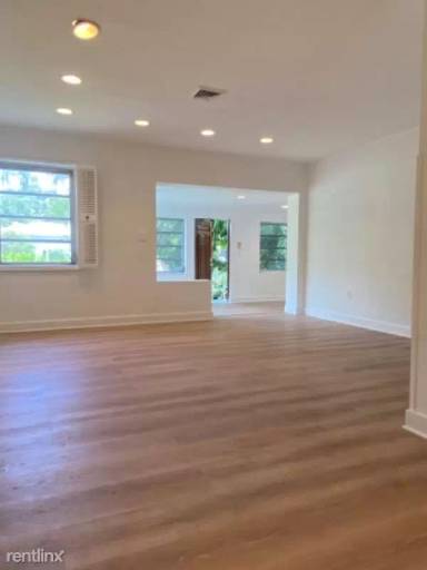 Main picture of 2515 Overbrook St