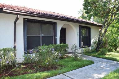 Main picture of 522 Hunter Cir