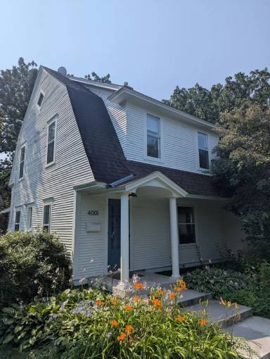 Main picture of 4001 Sheridan Ave S