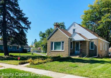 Main picture of 3901 York Ave N