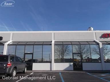 Main picture of 3093 S Linden Rd