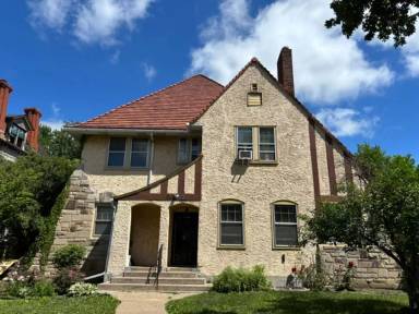 Main picture of 241 Dayton Ave