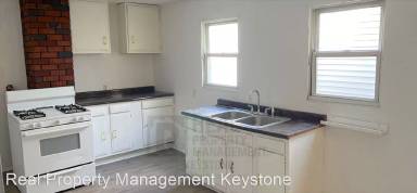 Main picture of 210 Taylor St