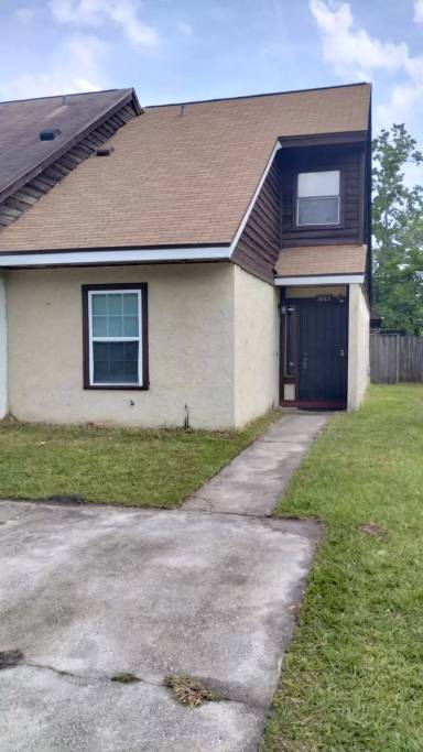 Main picture of 7613 Melissa Ct N