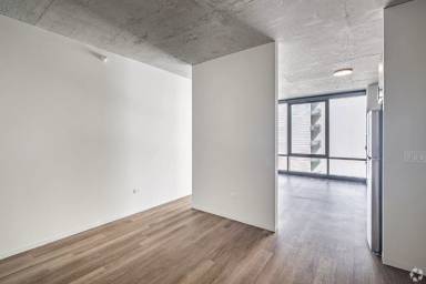 Main picture of 55 E 14th St